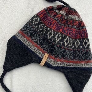 Turtlefur 100% Wool Yarn Knit Hat Multi‎ Color